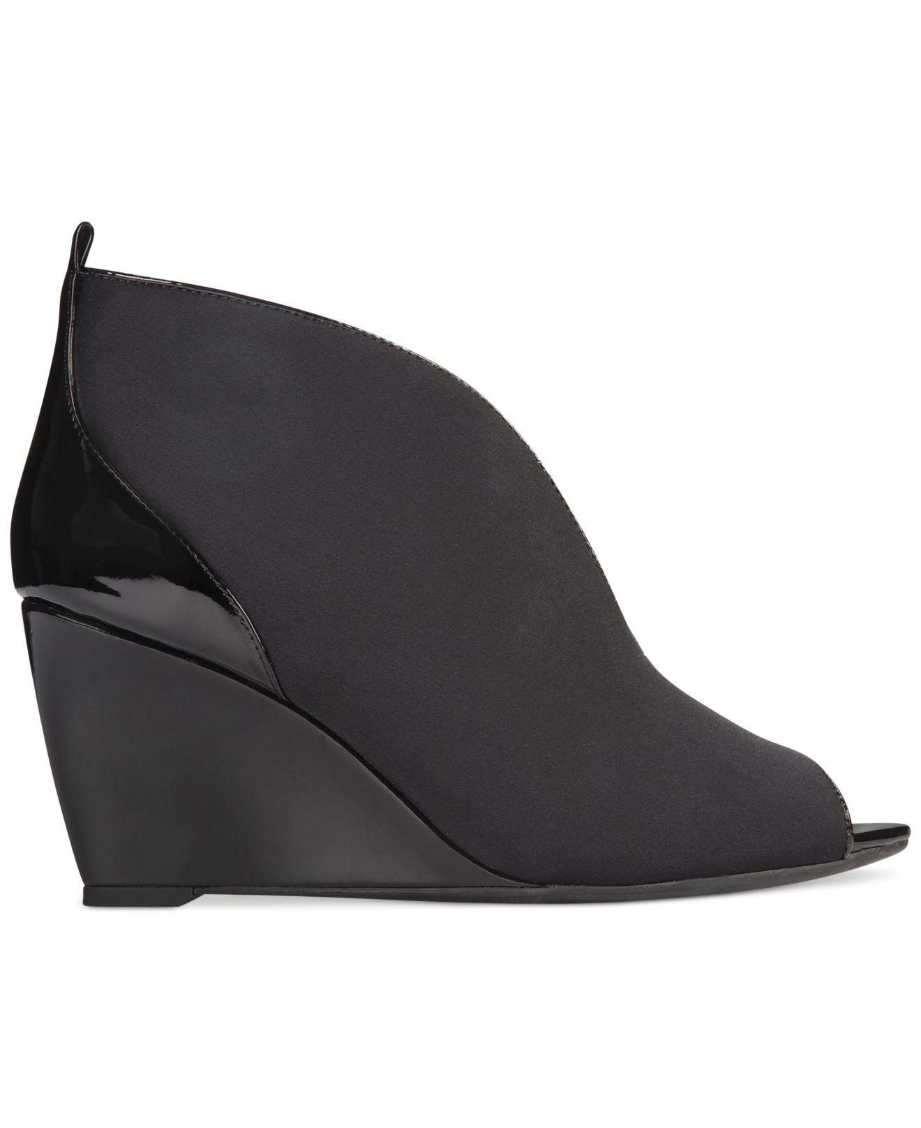 black wedge shooties