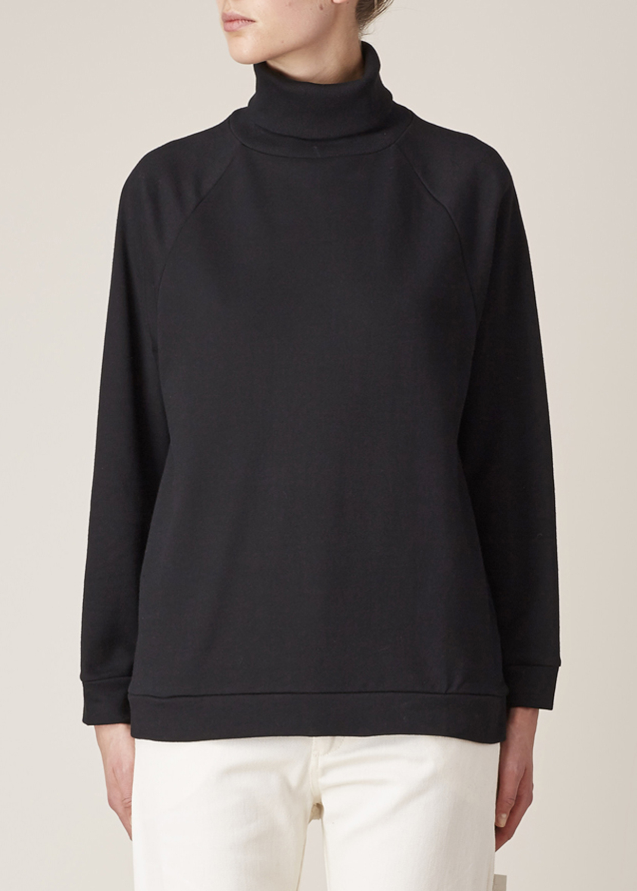 black turtleneck sweatshirt