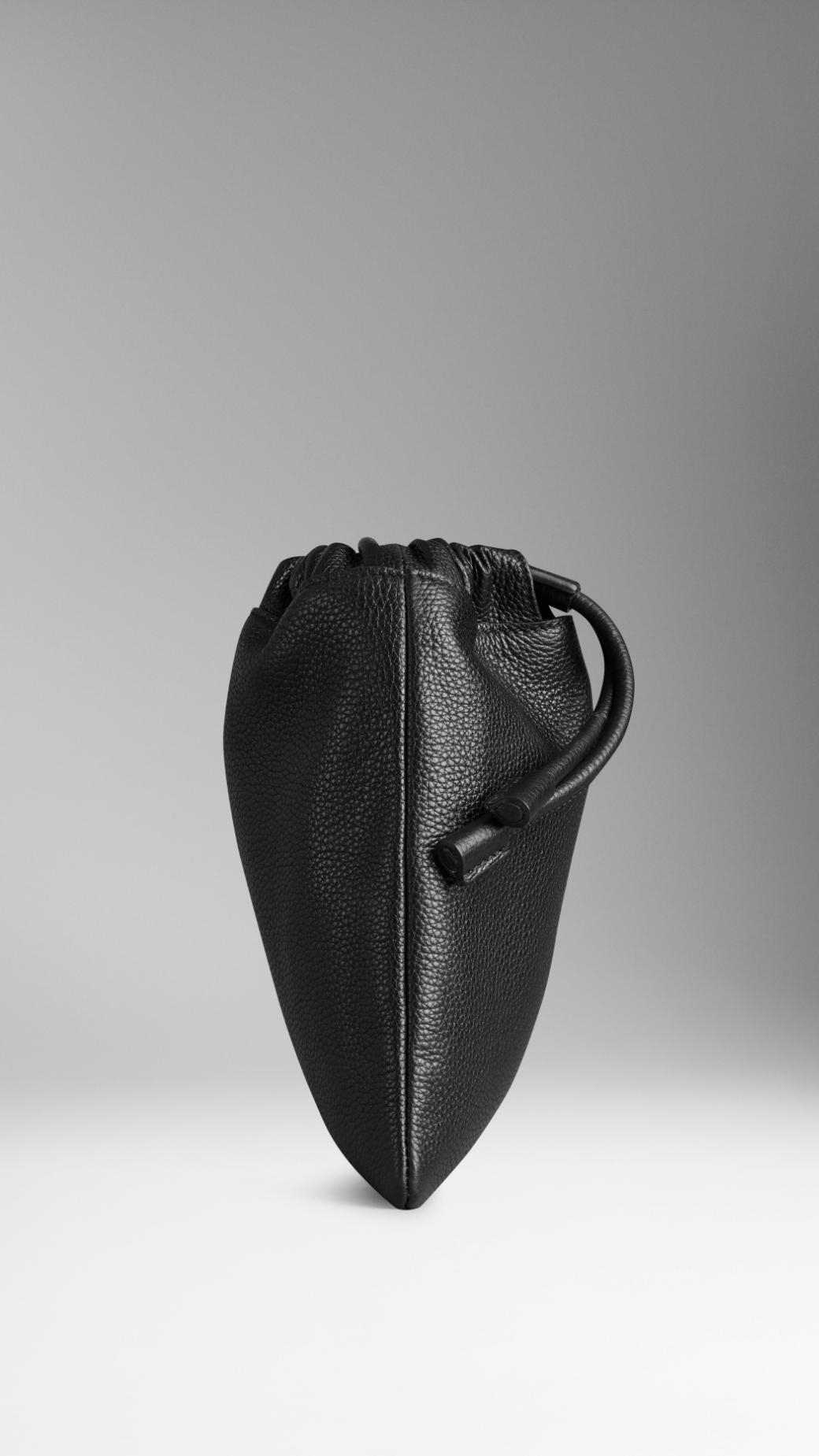 Burberry Grainy Leather Drawstring Pouch in Black for Men Lyst