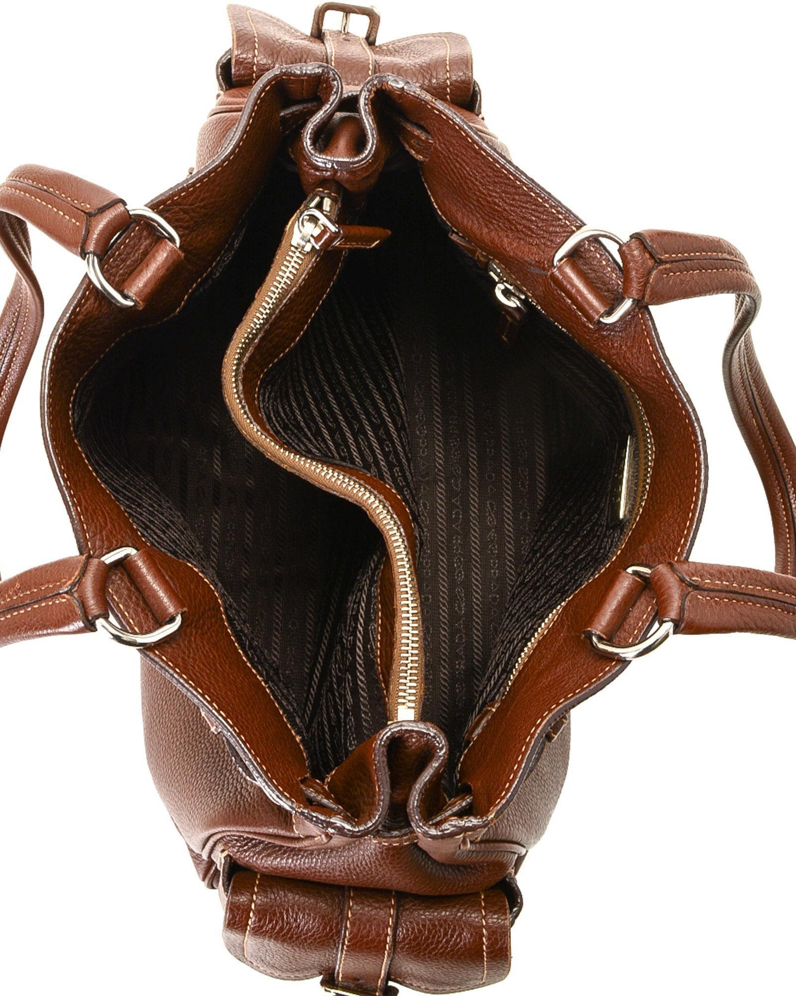vintage leather prada bag, OFF 70%,naktifgayrimenkul.com