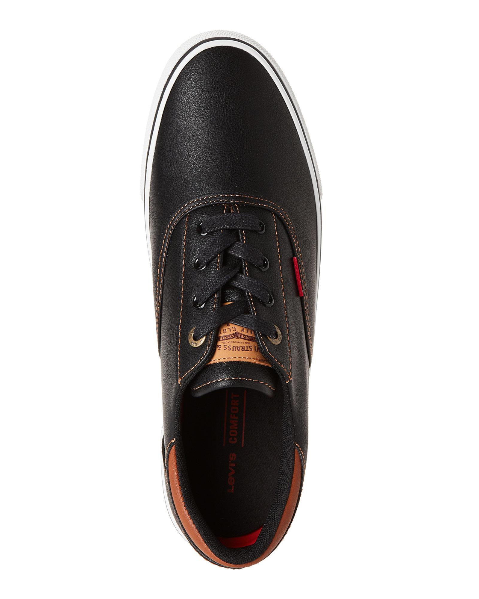 levi low top shoes