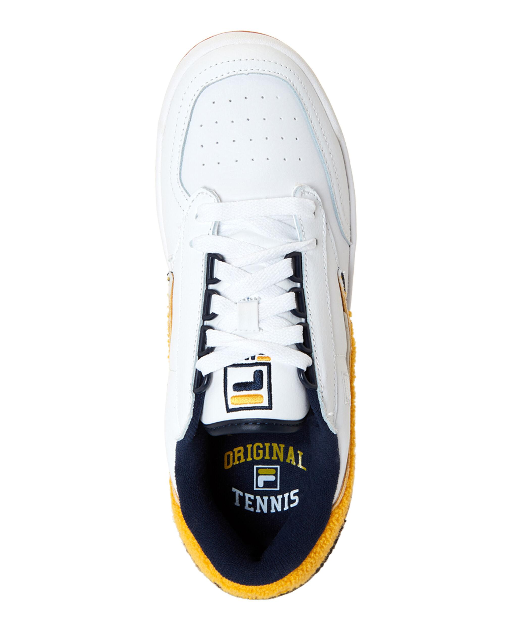 fila varsity sneakers