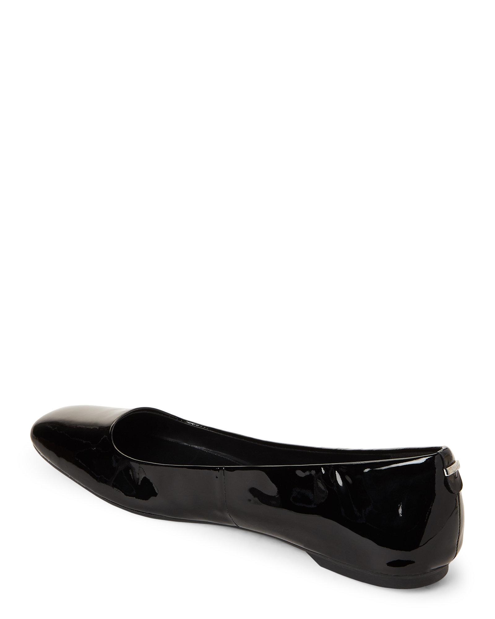 anne klein black patent leather flats
