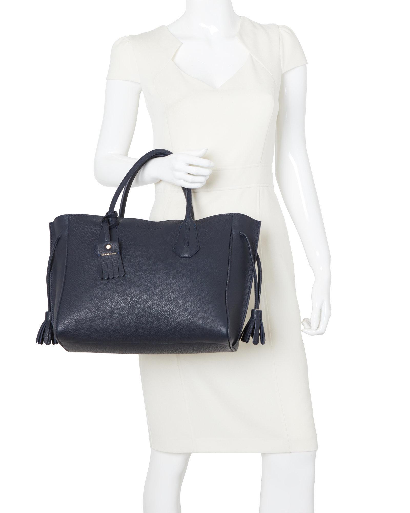 longchamp penelope medium