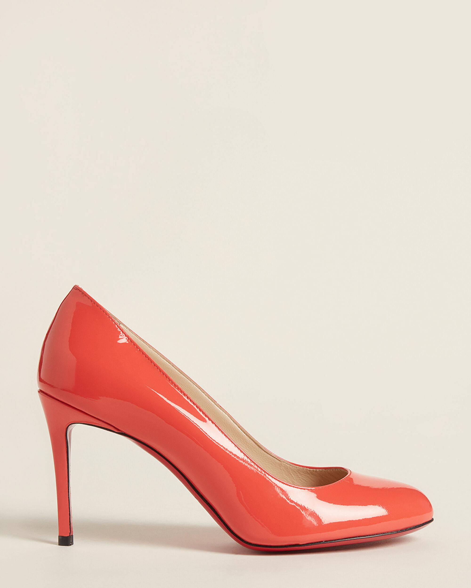 louboutin orange sneaker