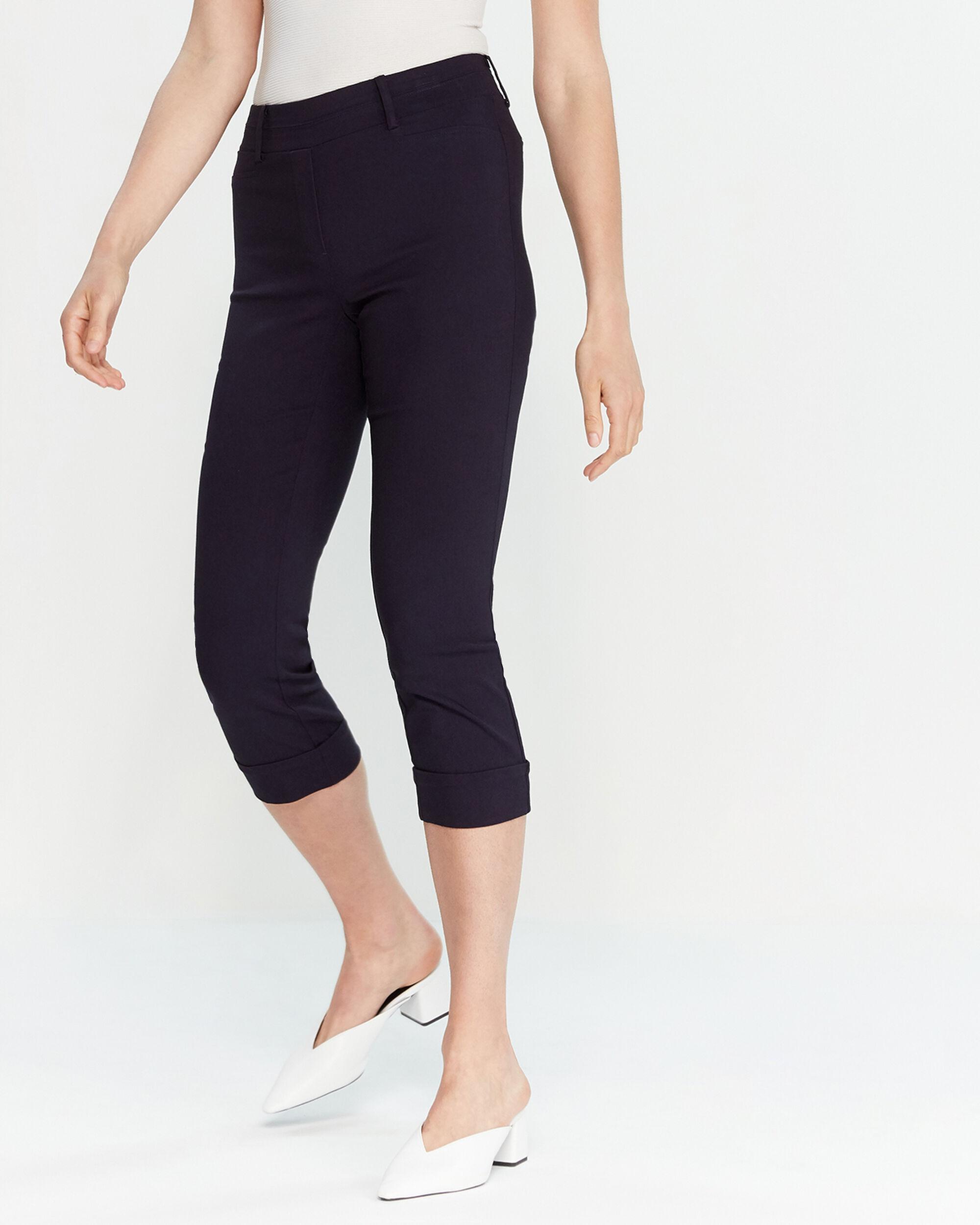 stretch capri pants