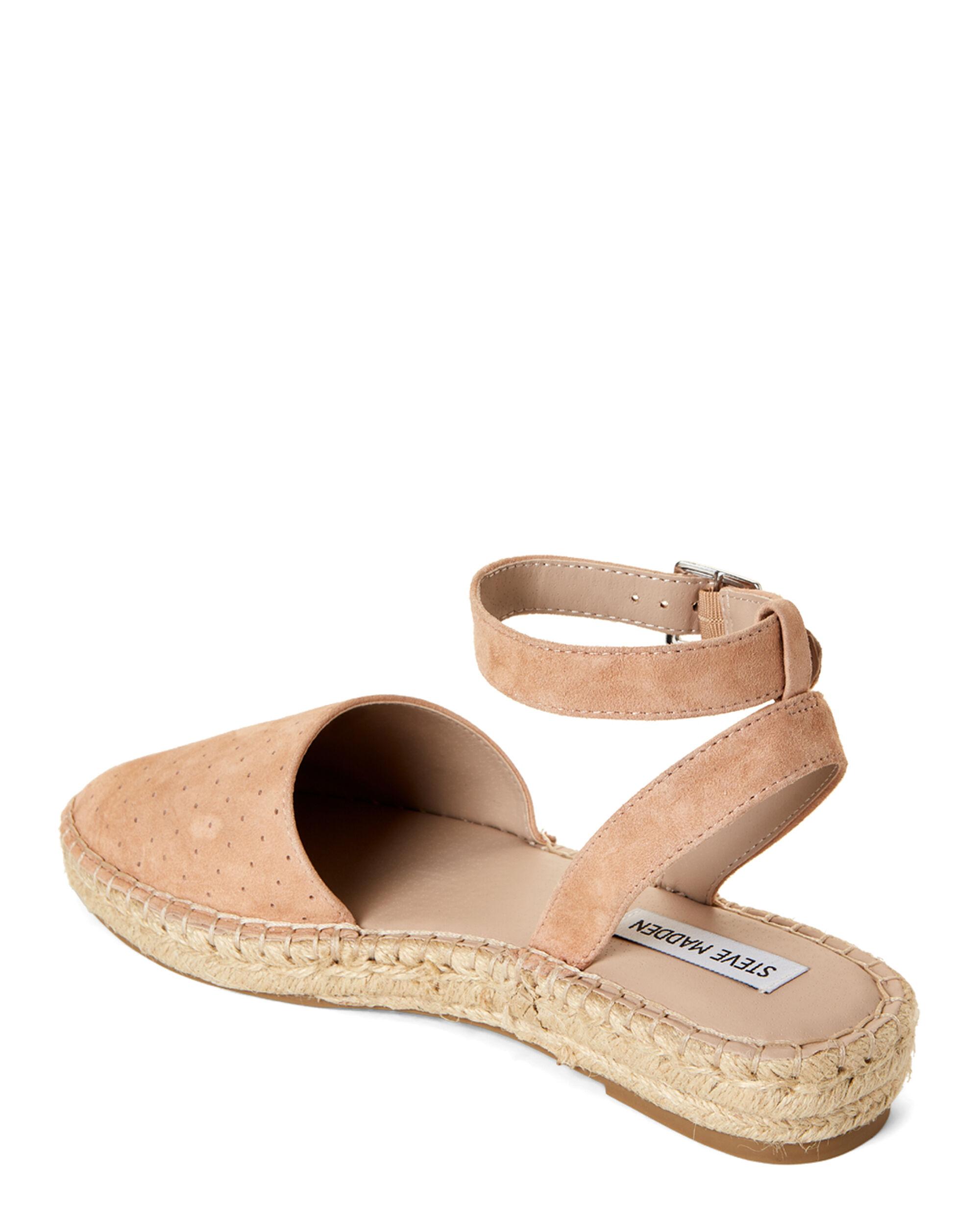 slides with gel insoles