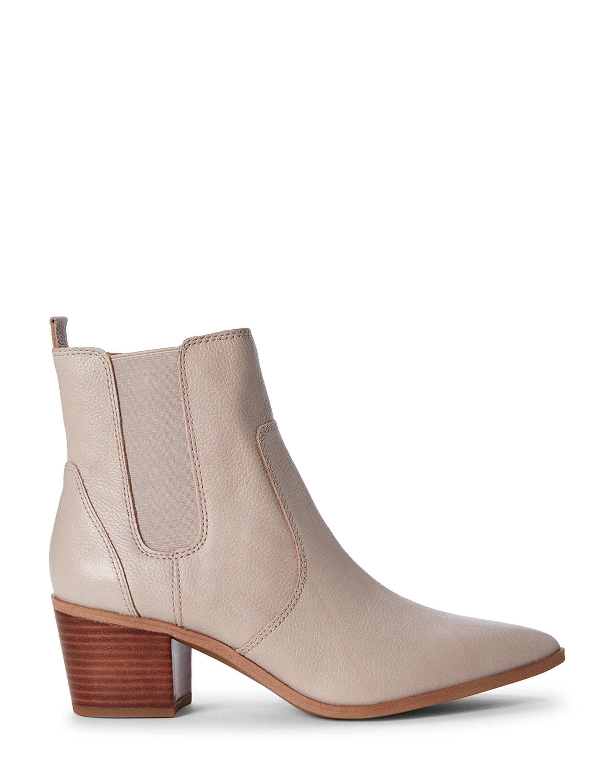 franco sarto women's sienne ankle boot