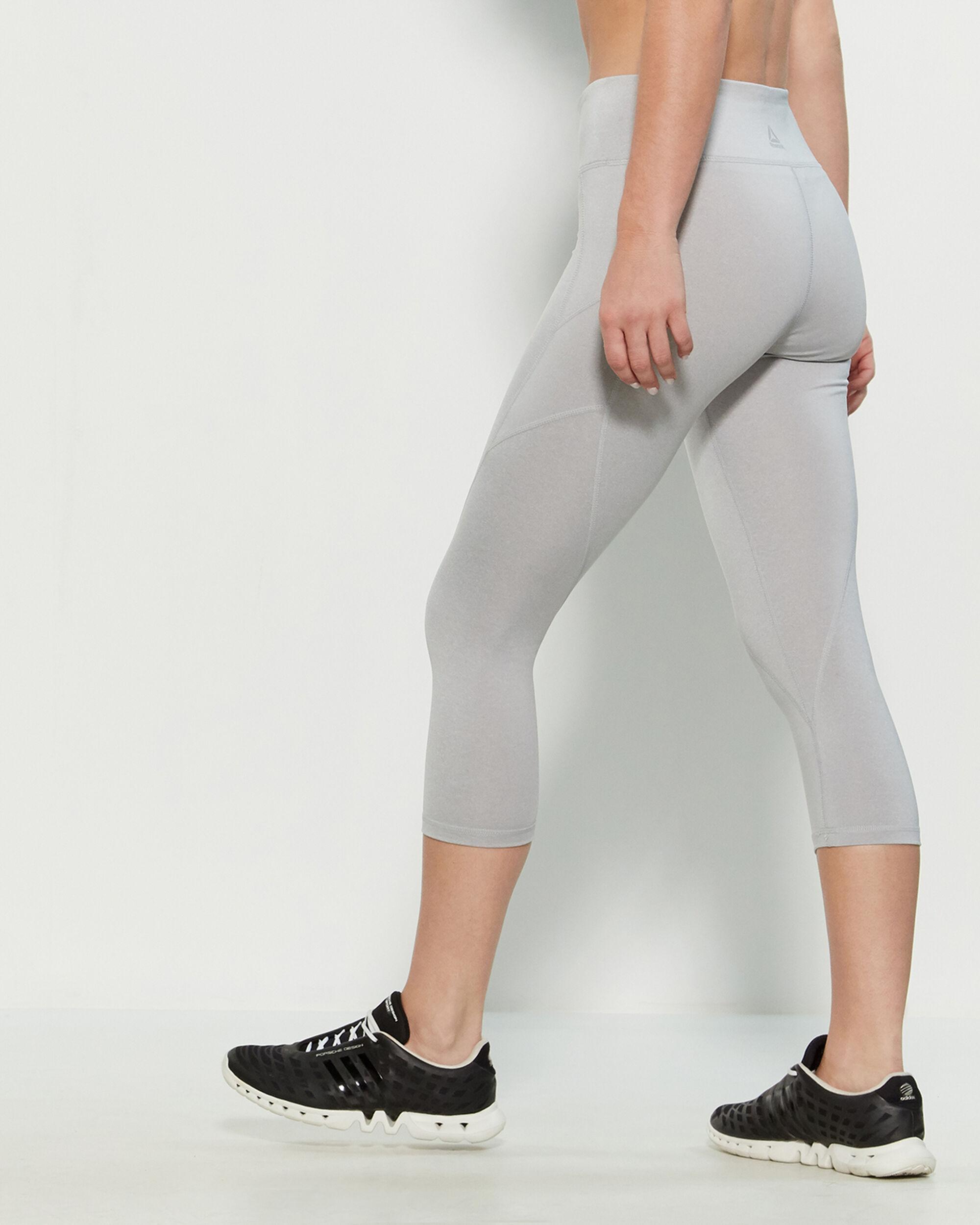 Reebok Synthetic Grey Heather Quick Seamed Capri Leggings in Gray Lyst