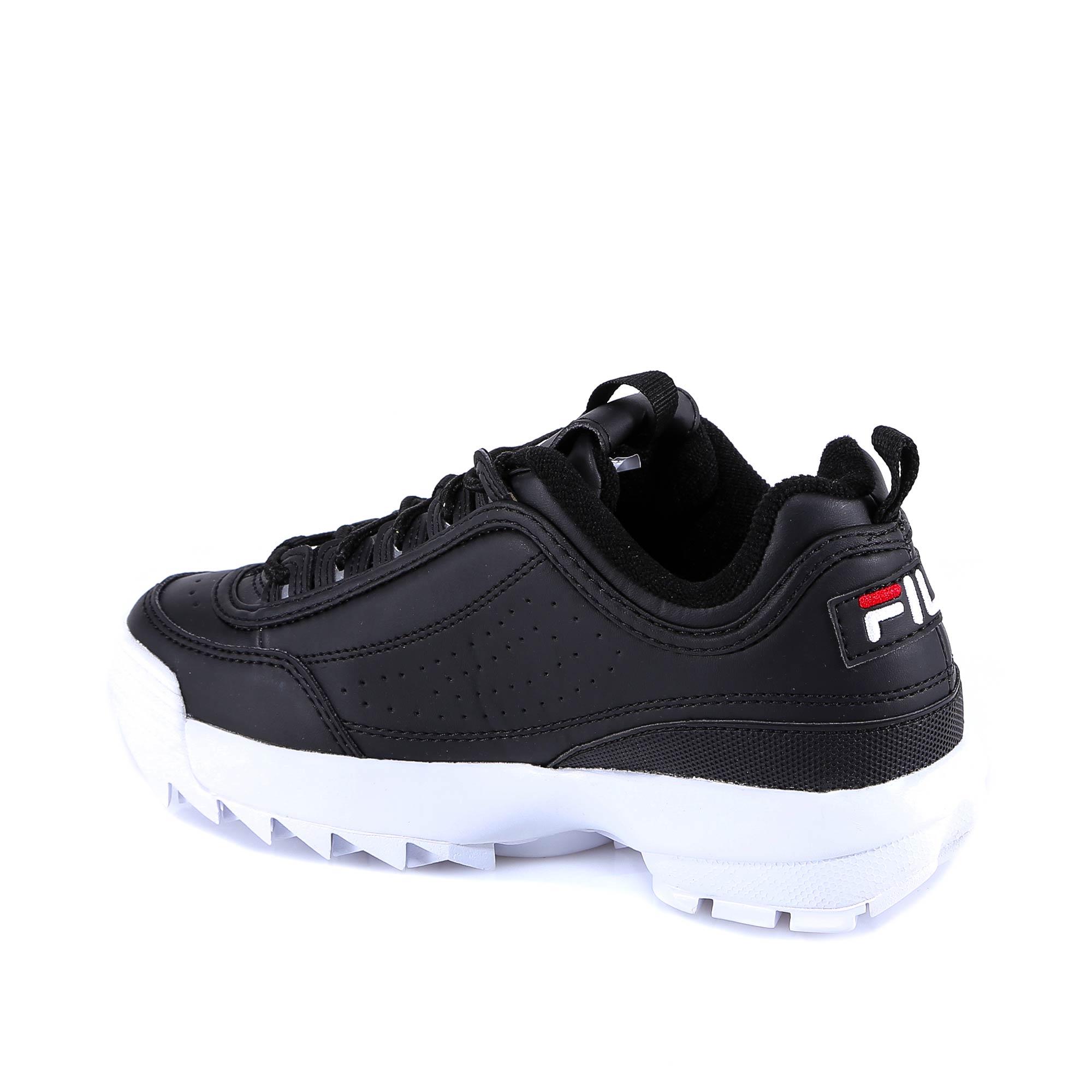Fila Synthetic Disruptor Low-top Sneakers in Black - Lyst