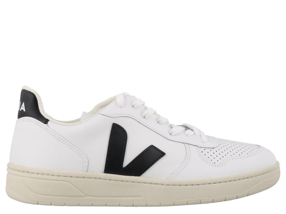 vejas all white