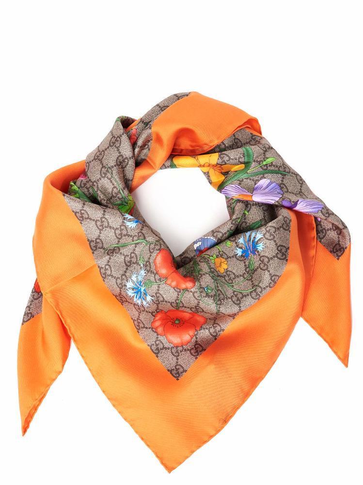 Gucci GG Flora Printed Silk Scarf in Orange | Lyst