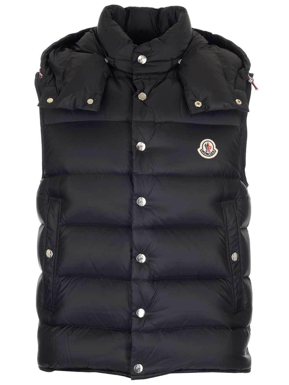 Moncler Synthetic Legere Logo Patch Padded Hooded Gilet in Black for Men - Lyst