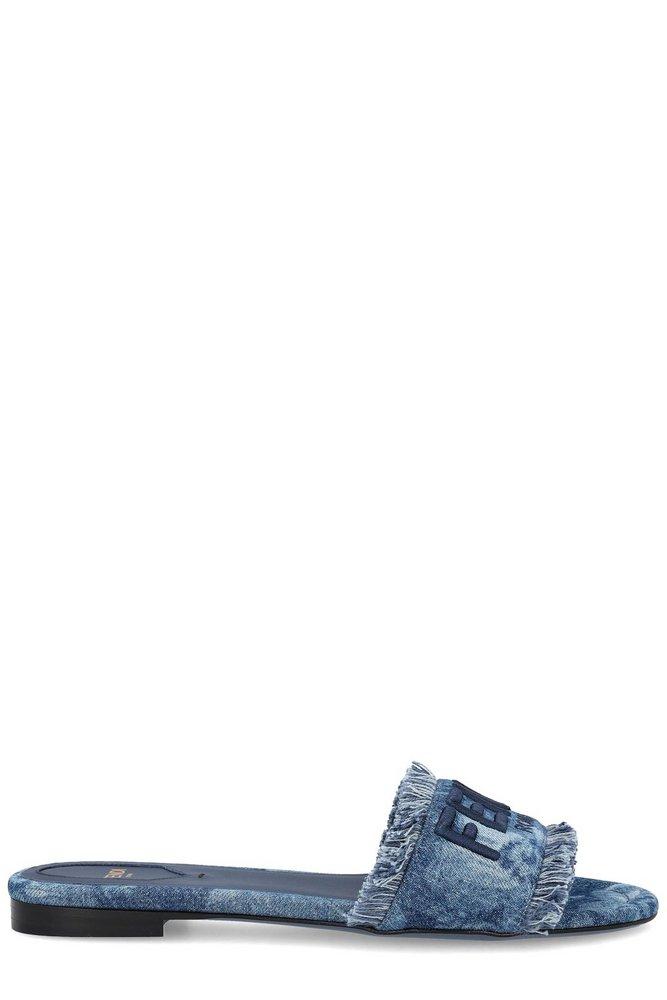 サンダル・ミュール FENDI Fendi Sunshine slide sandal in denim Fendi Denim Sandals | Saks Fifth Avenue