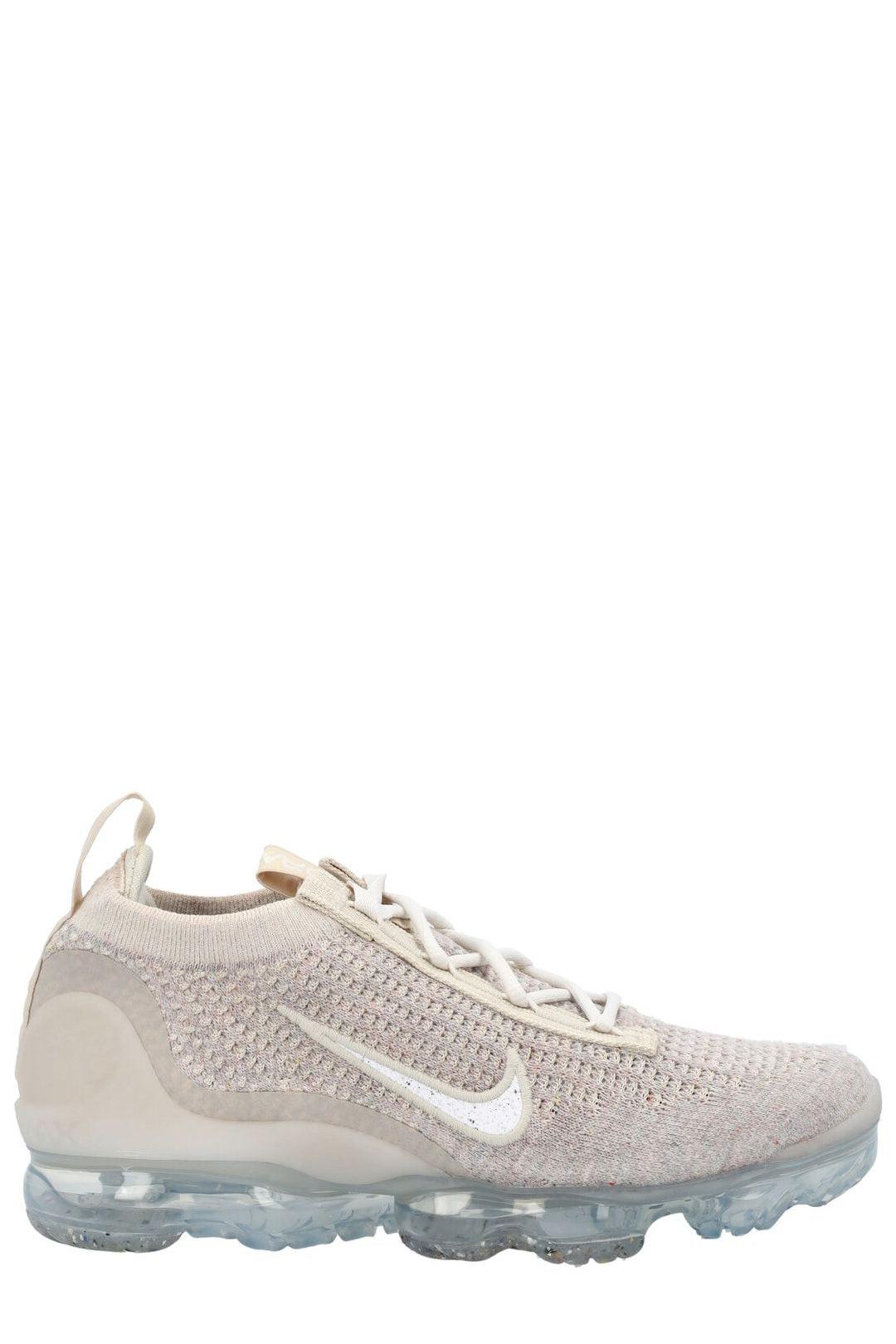 vapormax lace up
