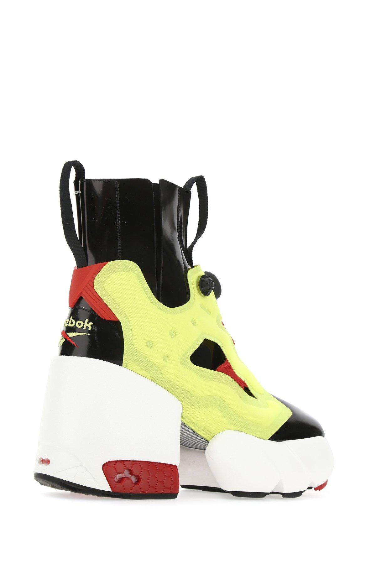tabi reebok