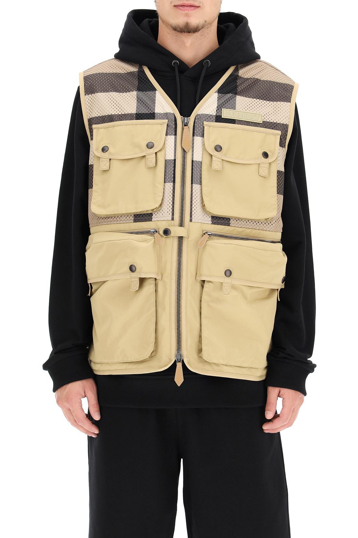 Burberry Finmere Vest In Technical Cotton And Mesh in Natural for Men | Lyst