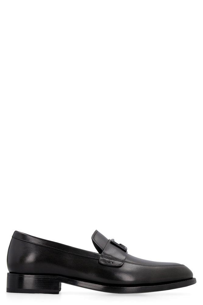 Givenchy Logo Plaque Slip-on Loafers in Black for Men | Lyst