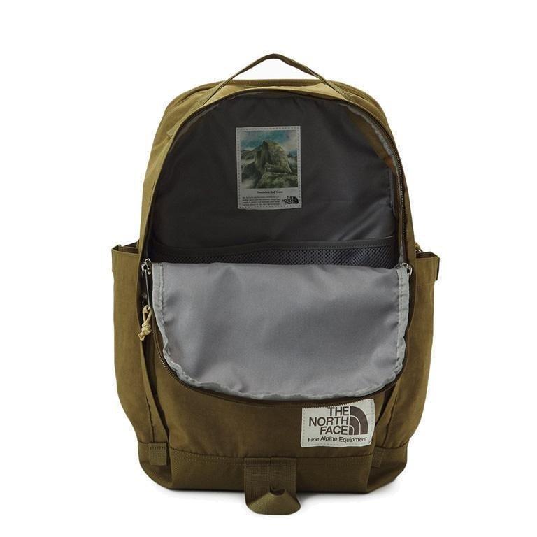 The North Face Berkeley Logo Patch Backpack in Green for Men | Lyst