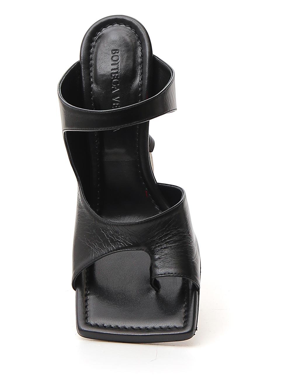 Bottega veneta clearance square leather sandals