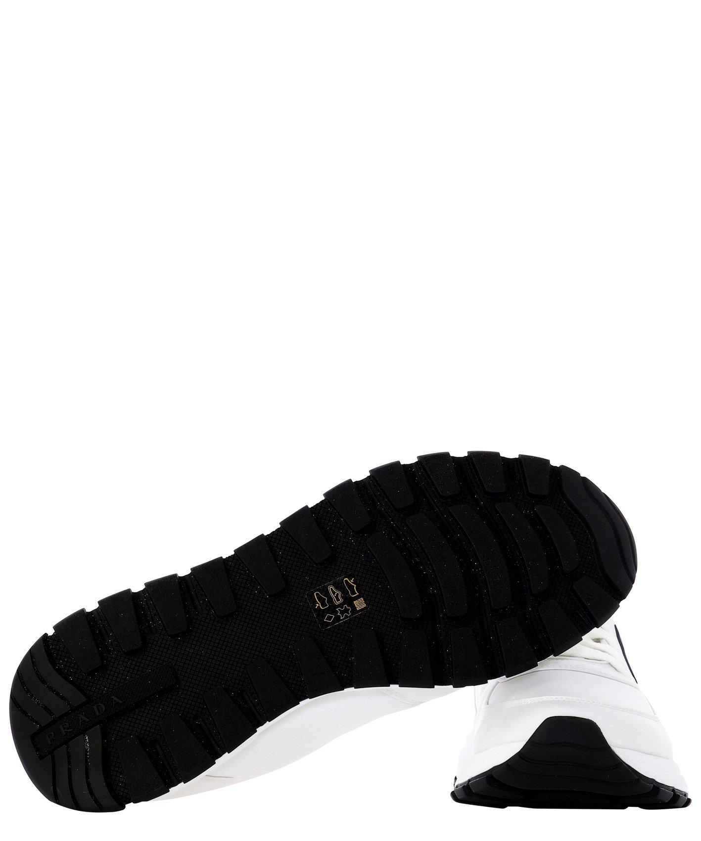 prada prax 01 white