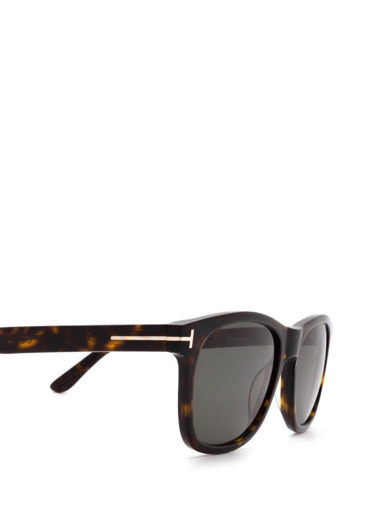 Eric Tom Ford | lupon.gov.ph