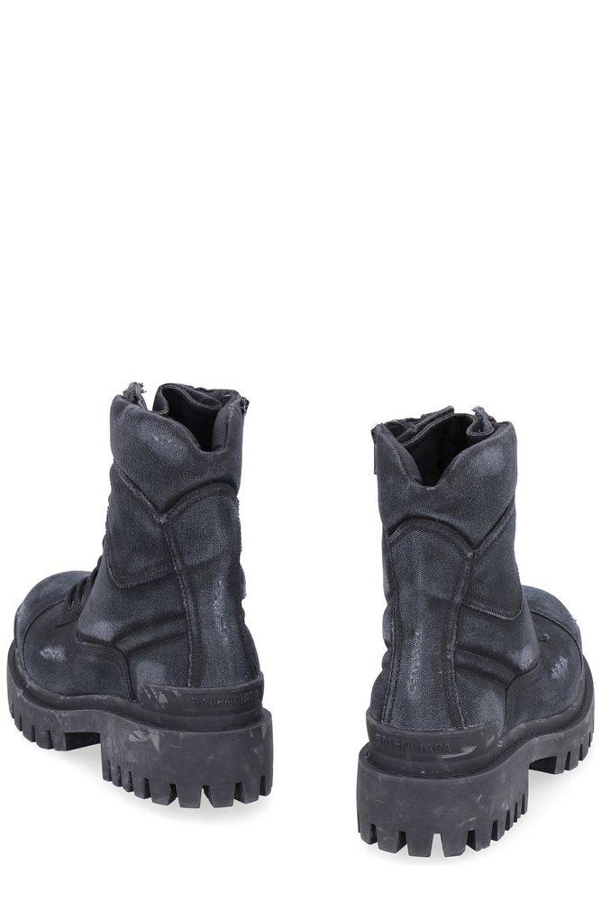 Balenciaga Worn-out Effect Combat Boots in Black for Men | Lyst