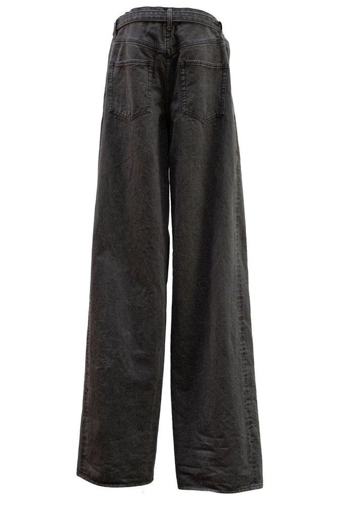 sacai-2023spring-womens-001.jpg
