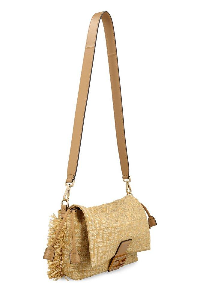 Fendi Mamma Baguette Medium Shoulder Bag in Natural | Lyst
