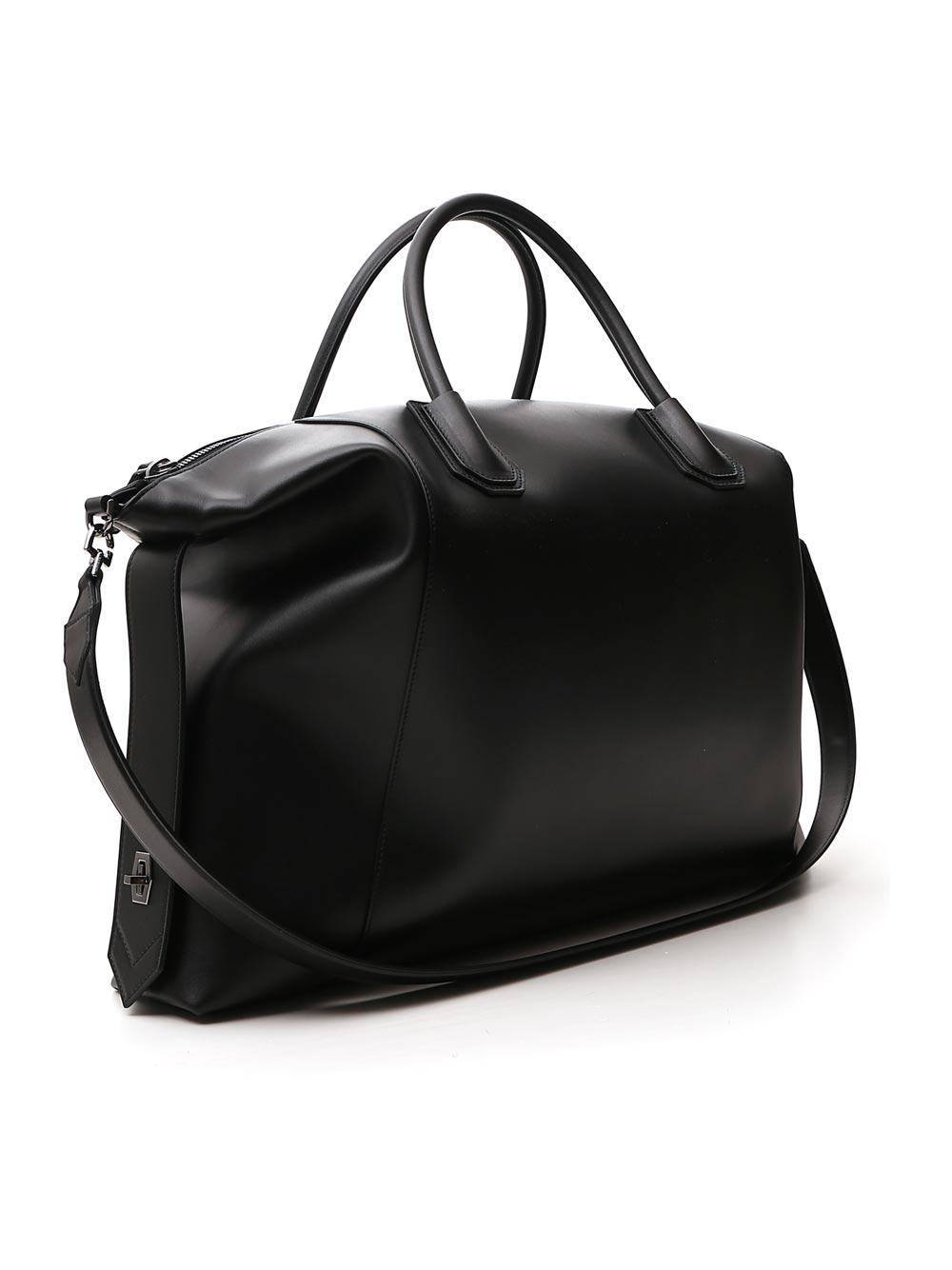 Givenchy Antigona Soft Xl Bag In Smooth Leather in Nero (Black 