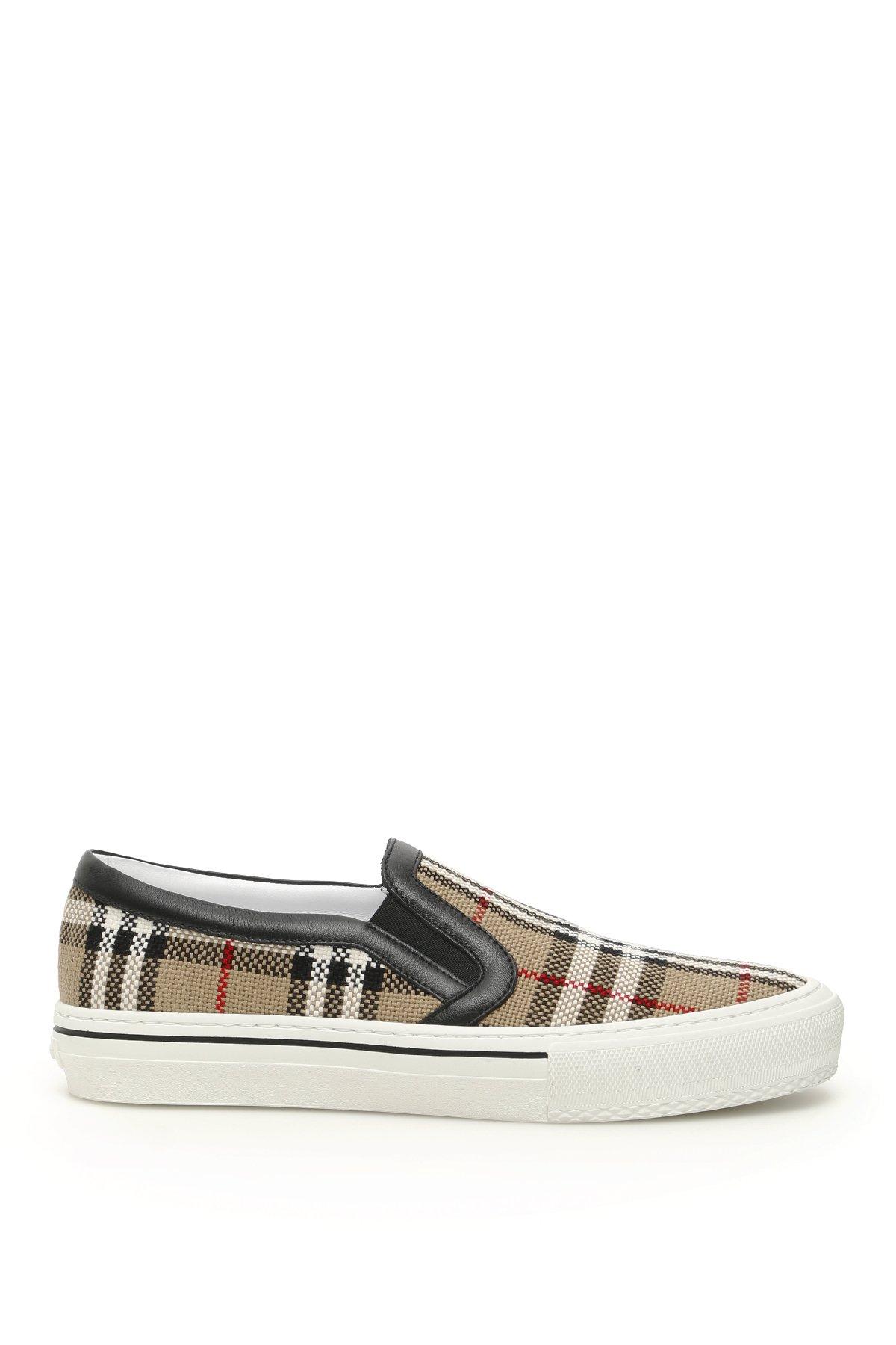 Burberry Vintage Check And Leather Slip 