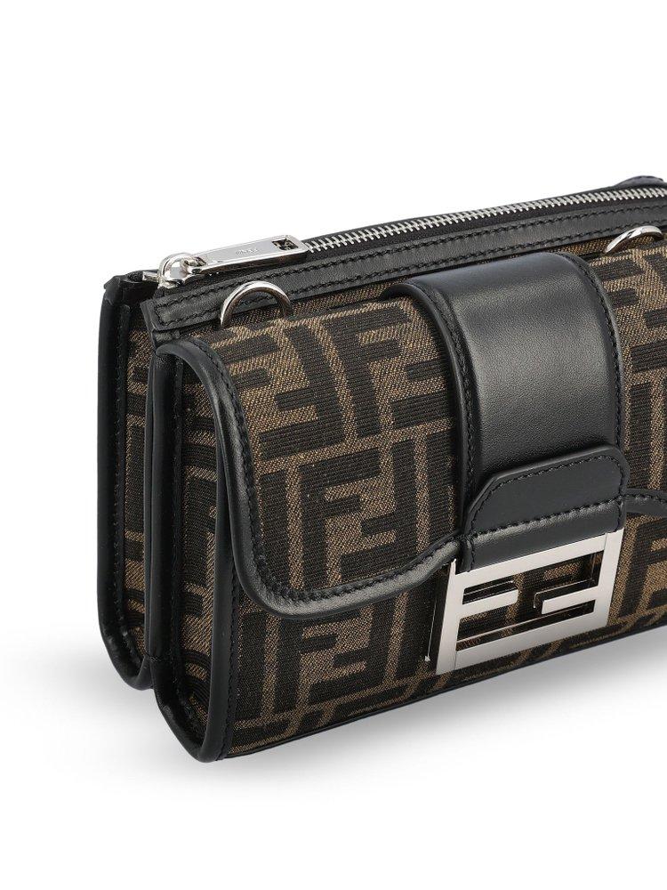 ショルダーバッグ FENDI BAGUETTE DOUBLE CROSSBODY BAG IN FF JACQUARD Fendi Double Baguette Ff Jacquard Crossbody Bag in Black for