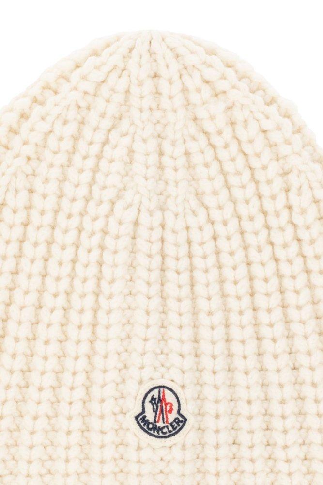 Cream hotsell moncler hat
