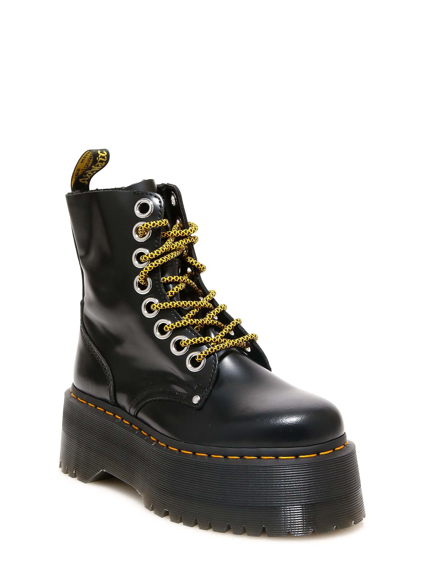 Dr. Martens Leather Jadon Max Stud 8-eye Buttero in Black - Lyst