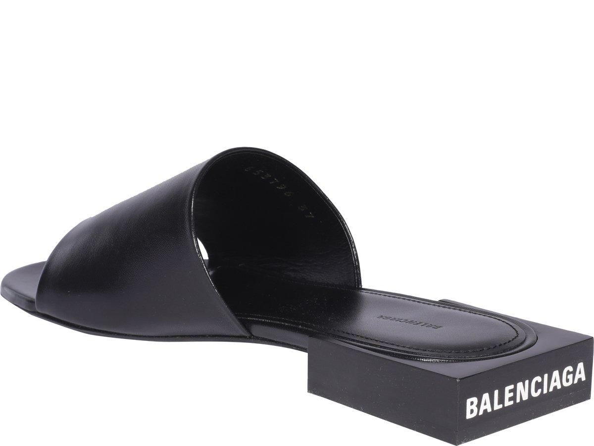 Balenciaga Leather Box Flat Sandals in Black | Lyst