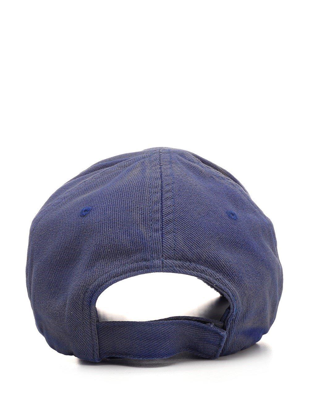 Balenciaga \