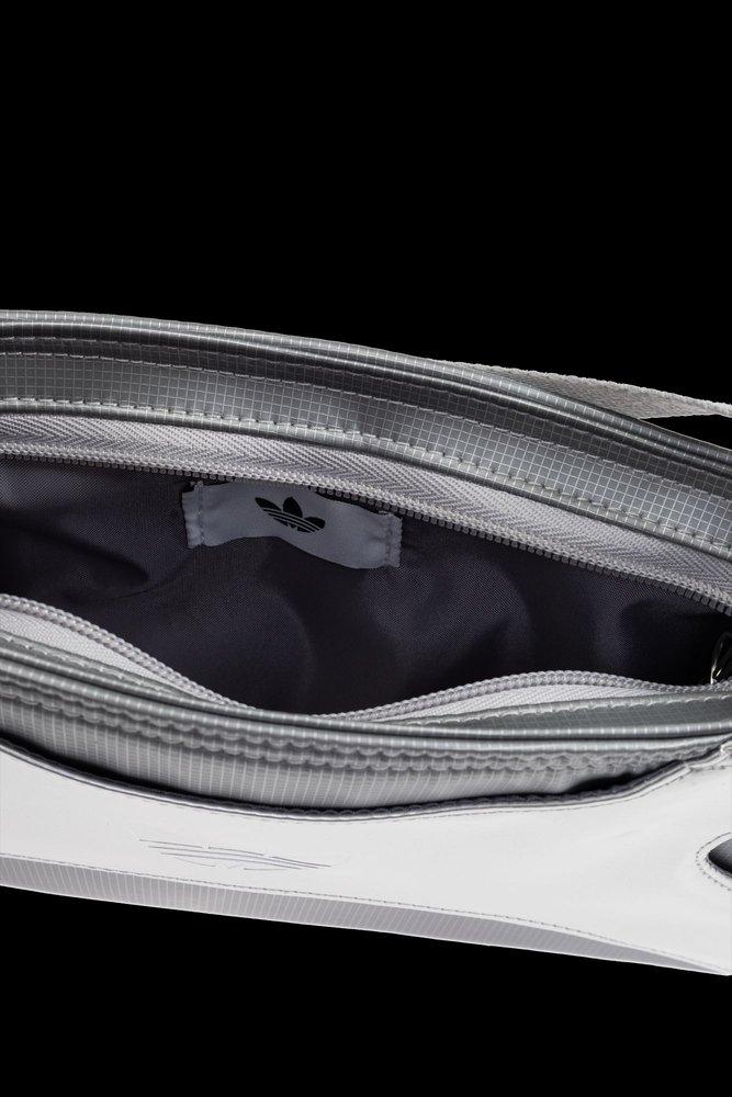 adidas Originals Shoulder bags for Women | Online Sale up to