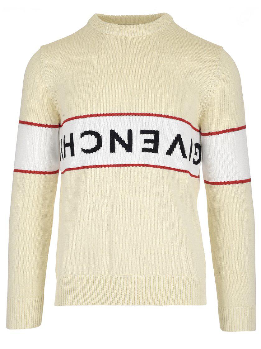 Givenchy pullover with all over logo worn by Cane Tejada (Woody