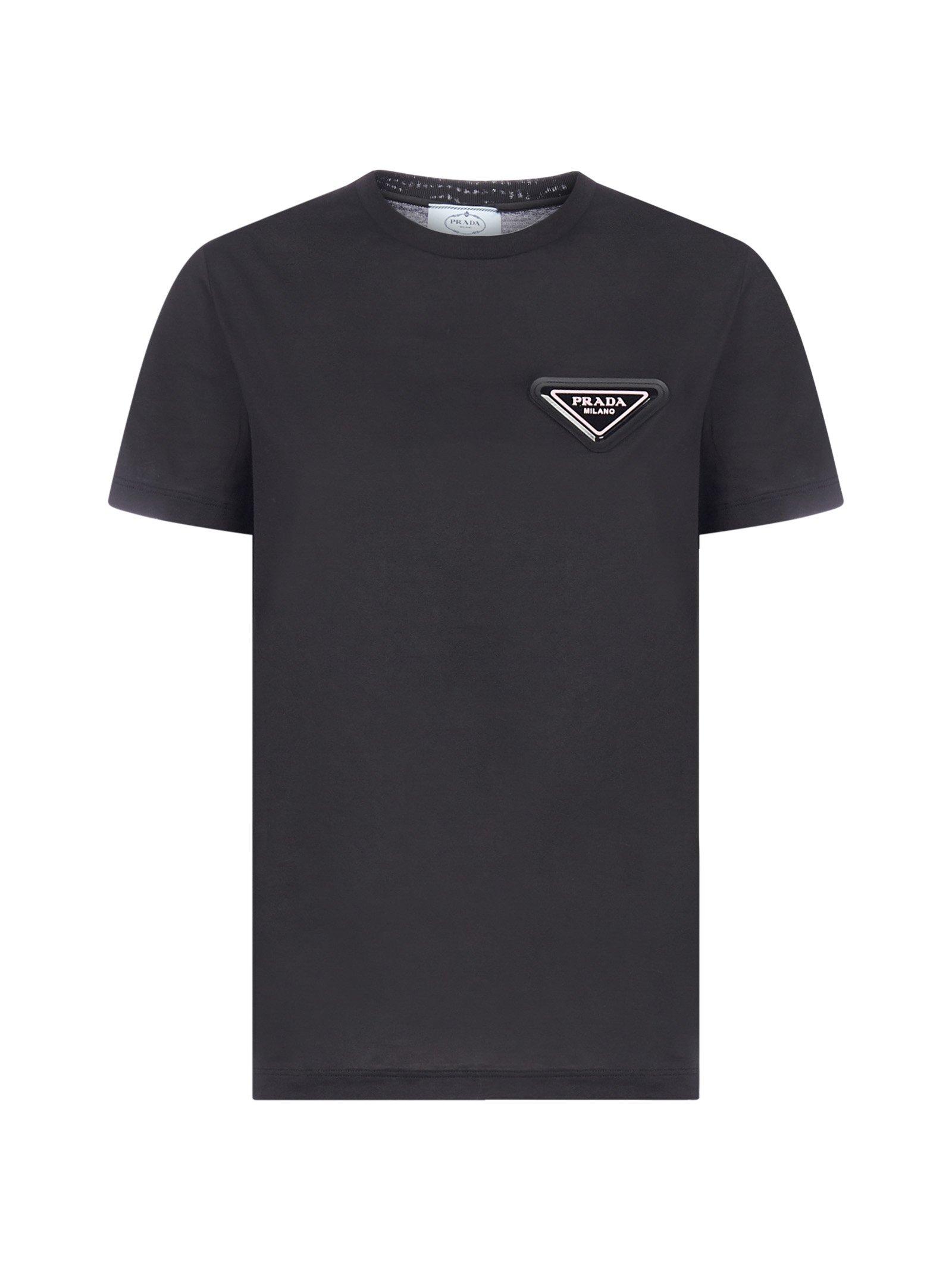 Prada Logo Patch T-shirt in Black | Lyst