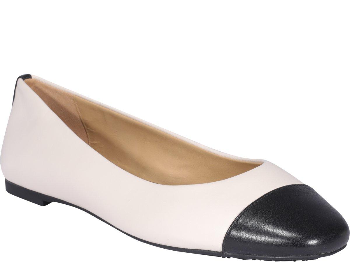 Round toe deals michael kors flats
