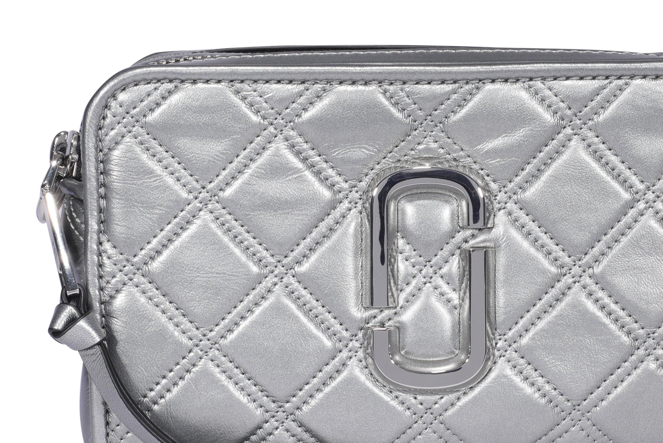 Marc Jacobs The Quilted Softshot 21 Crossbody Bag – Club de Mode