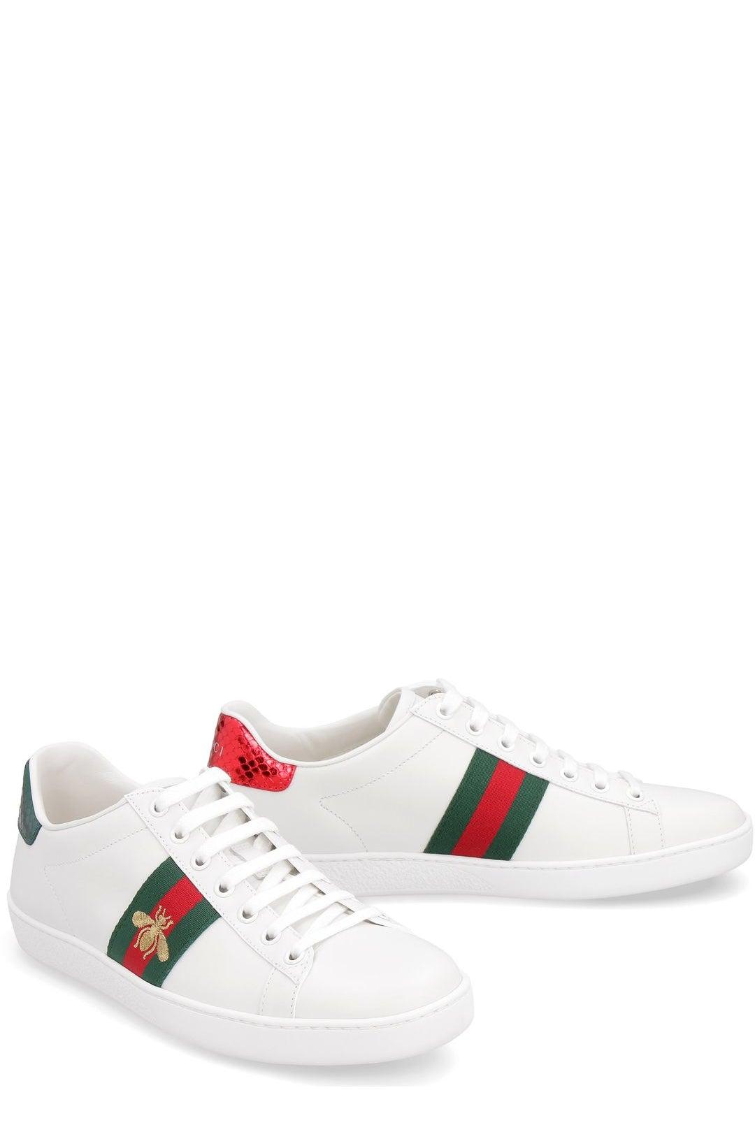 Gucci Leather New Ace Bee Embroidered Sneakers in White - Save 34% - Lyst