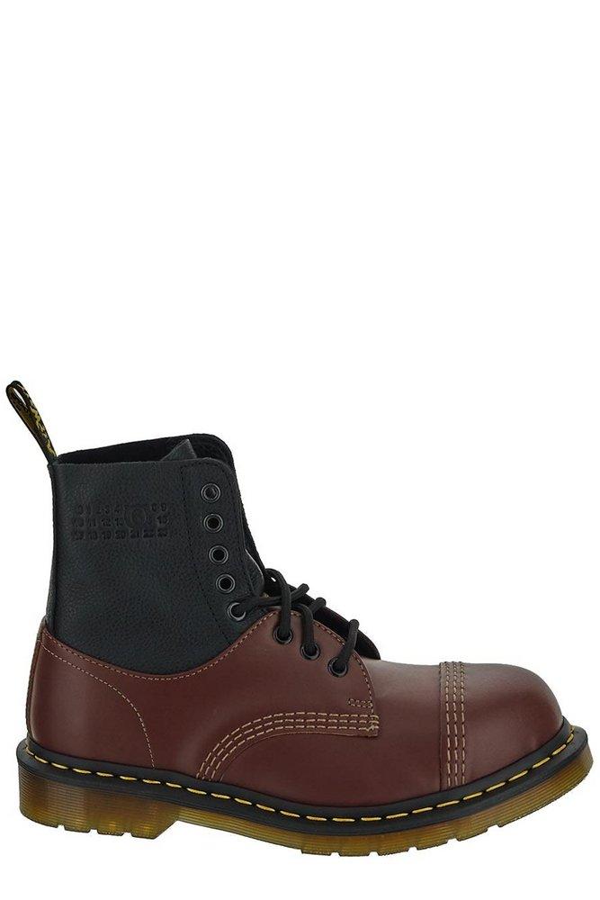 【MM6】MM6 x Dr. Martens 10 Eye Twisted and Reimagined MM6 Maison Margiela MM6 x Dr. Martens 10 Eye Twisted and