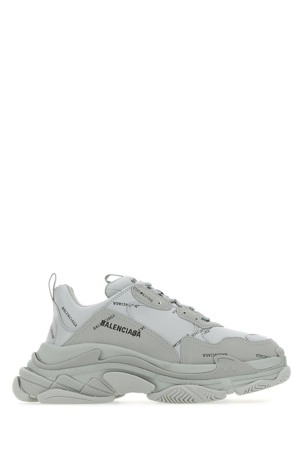 balenciaga triple s bubble