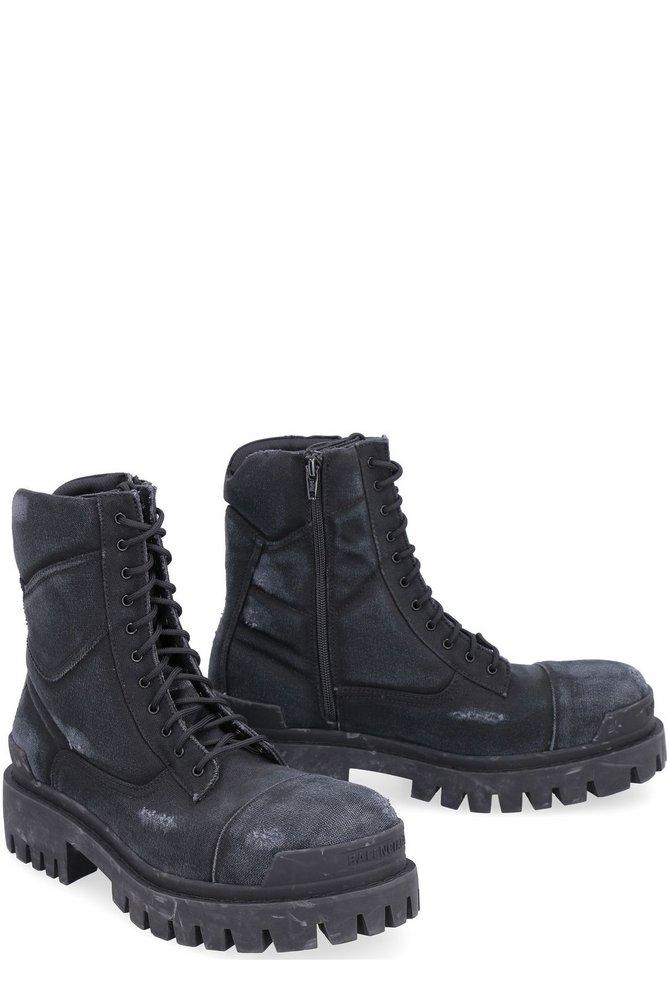 automatisk Ocean væv Balenciaga Worn-out Effect Combat Boots in Black for Men | Lyst