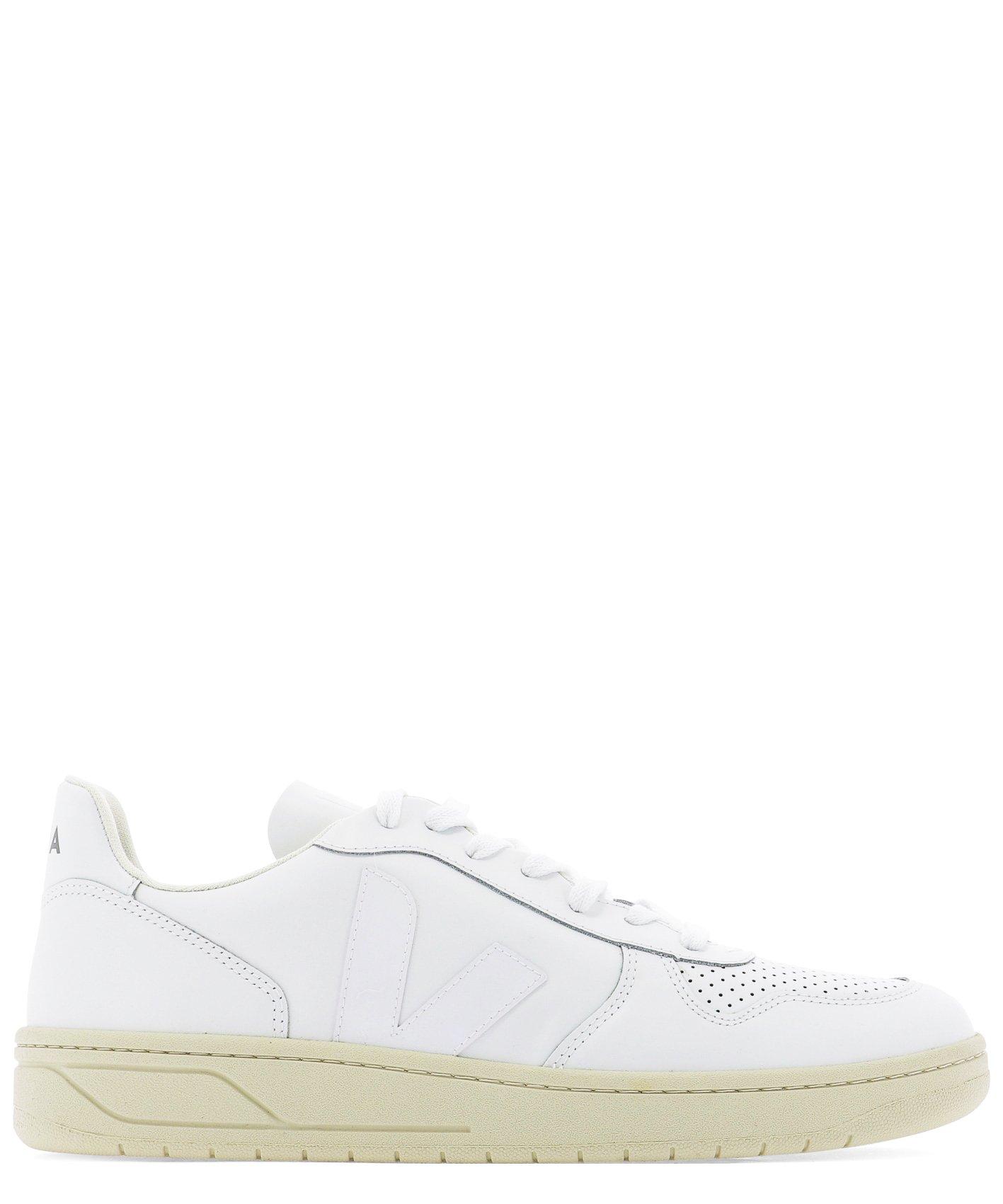 vejas all white