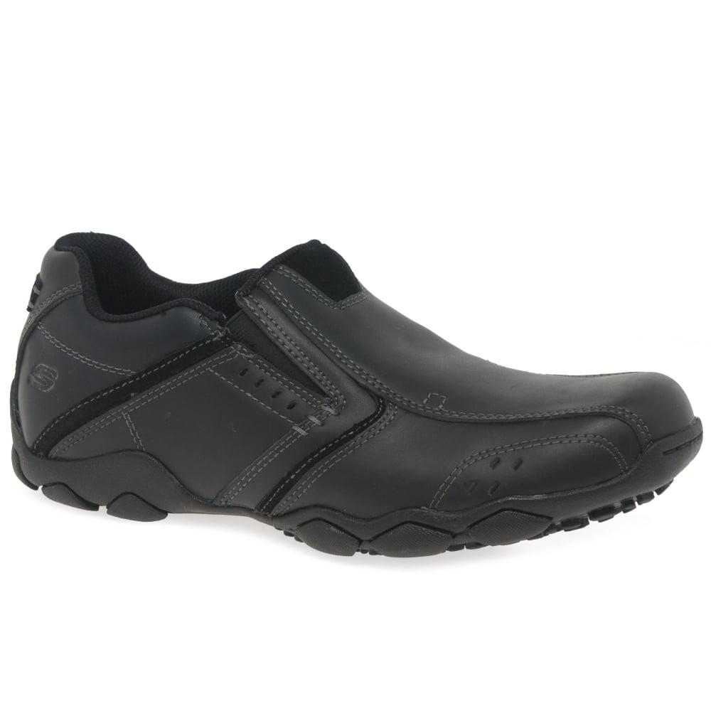 skechers lightweight slip ons