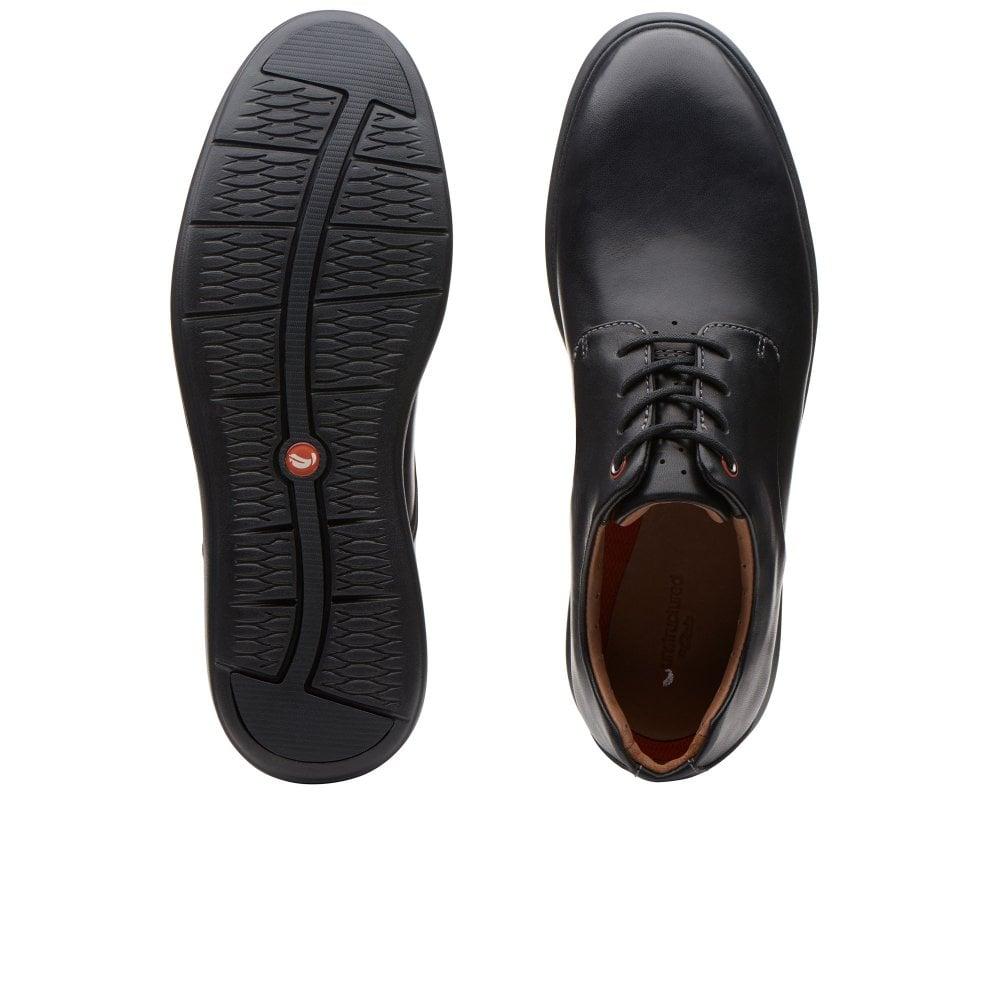clarks mens wide fit