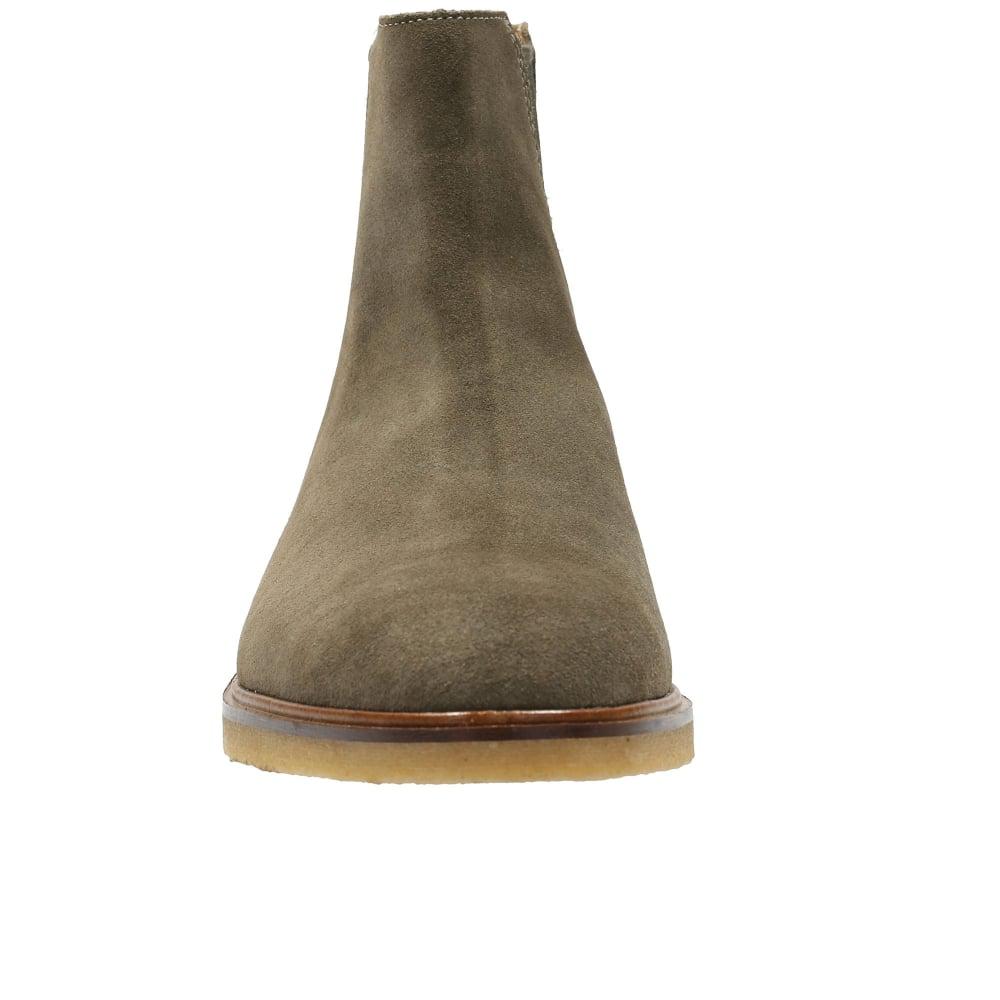 clarkdale gobi olive suede