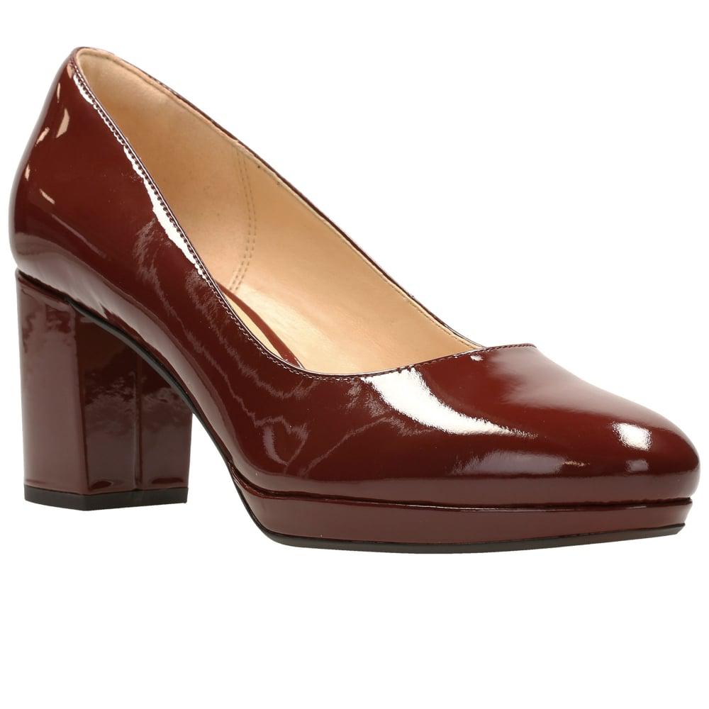 Clarks Kelda Hope Womens Wide Court Shoes in Brown Lyst